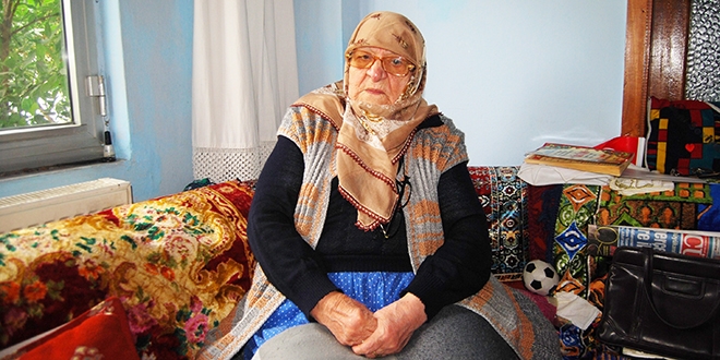 100 bin liralık birikimini dolandırıcılara kaptırdı