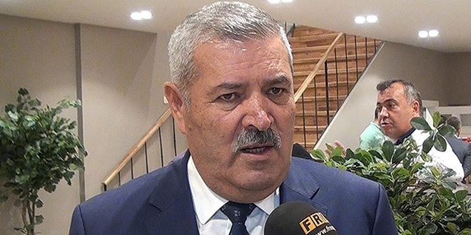 Emekli öğretmen Ak Parti'den aday adayı olacak