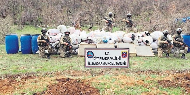 Terör örgütüne milyarlık darbe