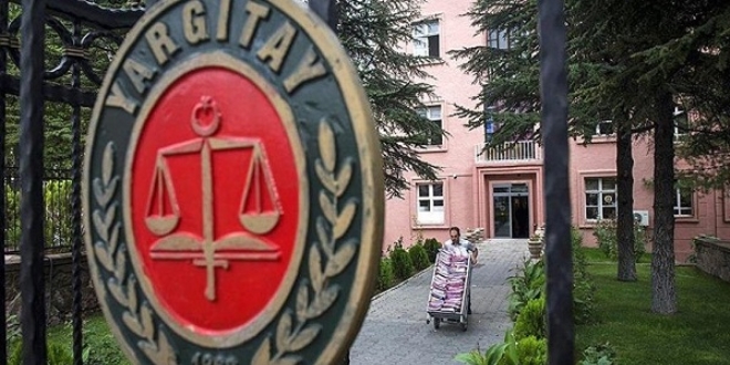 Yargıtay: Avukat olmayan da mahkemede savunma yapabilsin