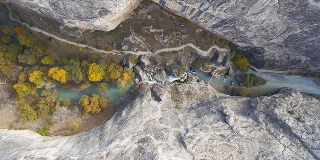 Tohma Kanyonu sonbaharda baka gzel