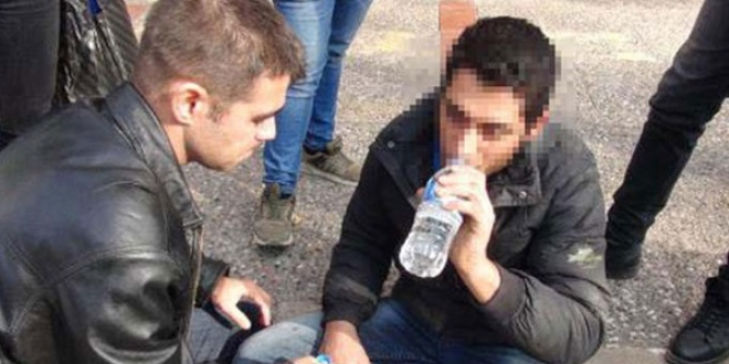 Açlıktan bayıldı, söyledikleri yürek burktu