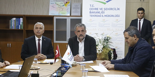 'Hangi belediye olursa olsun, pe�lerine d��ece�iz'