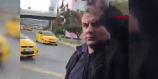 Taksiciden UBER şoförüne tehdit: Senin ağzını burnunu kırarım