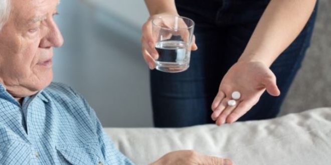 Aspirin'i ileri yaşlarda daha dikkatli kullanın