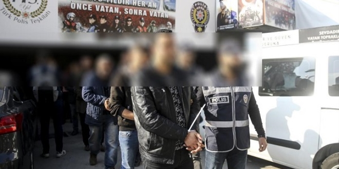 Afganistanlı göçmenlere zorla hurdacılık yaptırmışlar