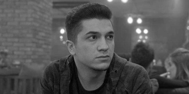 Ünlü youtuber ve kız arkadaşı yangında öldü