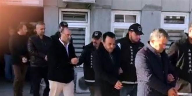 Sahte 'MİT'çiler yakayı ele verdi
