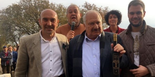Yarım litre zeytinyağı 30 bin liraya satıldı