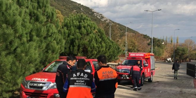 Denizli'de eğitim uçağı düştü