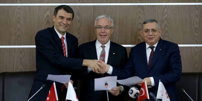 Başkentte 'Tütünsüz Üniversite' için el ele