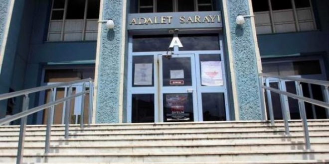 1'i şube müdürü, 3 kişiye FETÖ'den hapis cezası