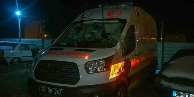 Gmhane'de ambulans kaza yapt: 3 yaral