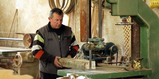 Müdürlüğünü yaptığı fabrikanın patronu oldu