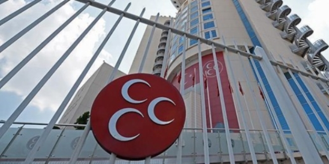 Partisinden istifa eden belediye başkanına MHP'den tepki