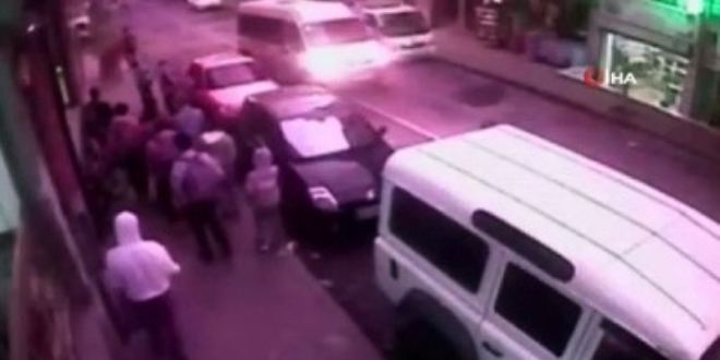 Liseli gence kemer ve soparlarla öldüresiye dayak