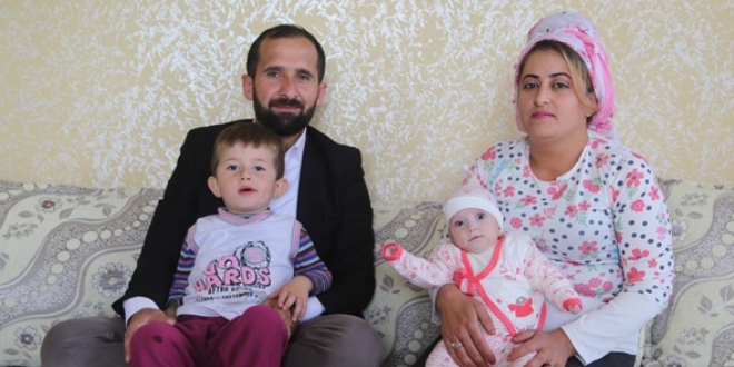 285 gram olarak doğdu, hayata tutundu