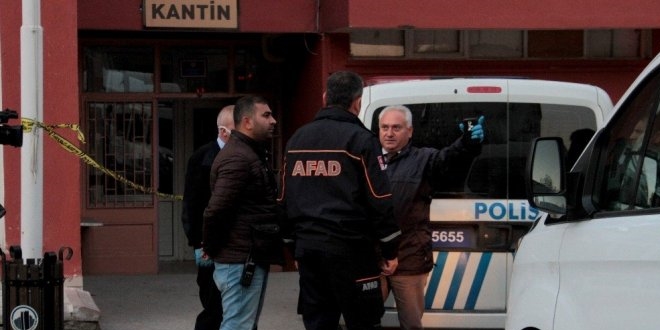 Zehirlenme şüphesiyle 24 öğrenci hastaneye kaldırıldı