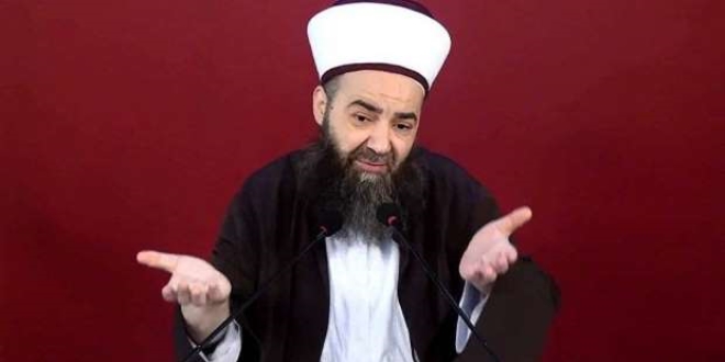 Cübbeli Ahmet yoğun bakımda