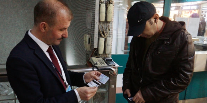 Usulsüz 'Ankarakart' kullanımına para cezası