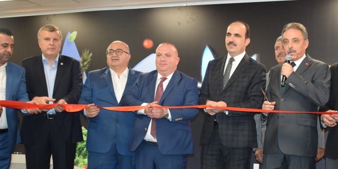 İsviçre Türk Toplumu Başkanlığına yeniden Karaağaç seçildi