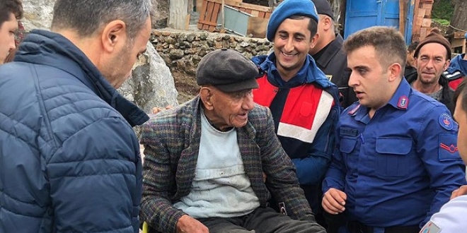 Mu�la'da kaybolan 82 ya��ndaki alzaym�r hastas� bulundu