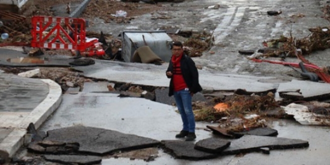 Bodrum'da anonsla sel uyar�s�