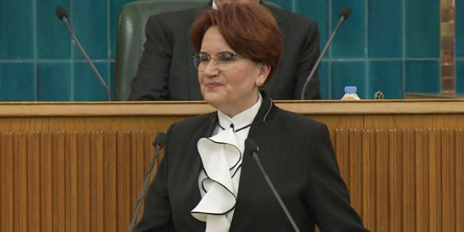 Akşener'den 'AK Parti' gafı