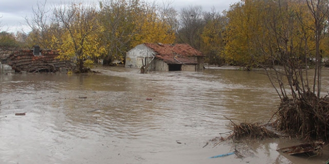 Edirne'de baz� okullarda e�itime 2 g�n ara verildi