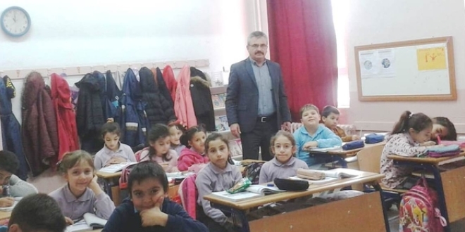 Veli'den öğretmen ve okul idaresine şikayet değil, övgü