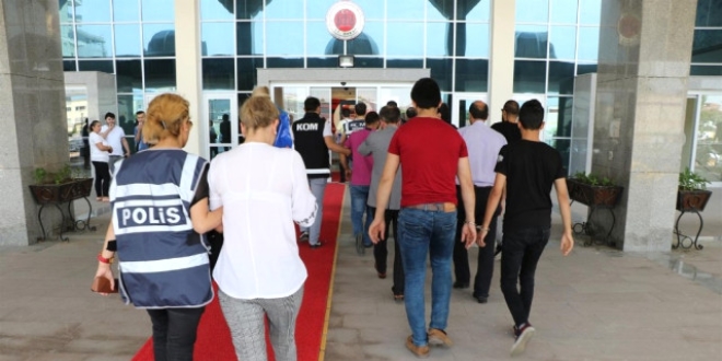Edirne'de çiftçileri dolandıran çete çökertildi