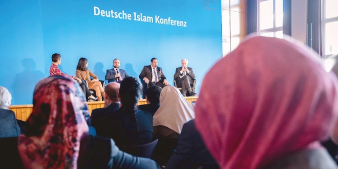 Almanya'da İslamsız 'İslam' konferansı