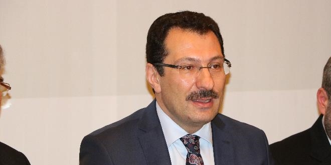 'Cumhurbaşkanımız yurt dışındayken genel merkezimiz seçim çalışmasını sürdürüyor'