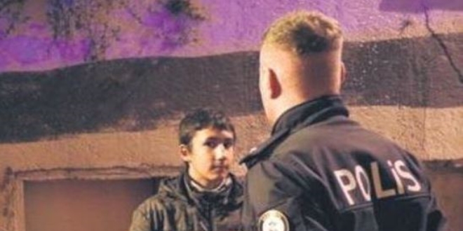 Ya�� k���k ac�s� b�y�k