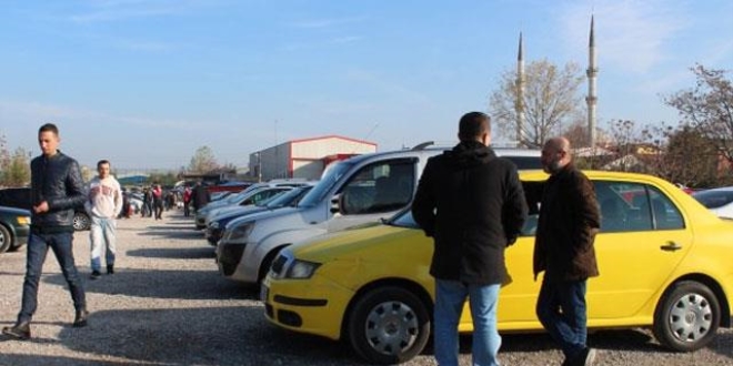 Sıfır araçlardaki indirimler 2. el satışlarını vurdu