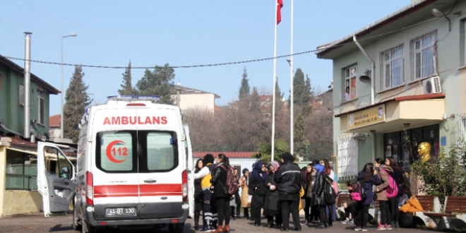 Hastaneye kaldırılan 11 öğrenciden 9'u taburcu edildi