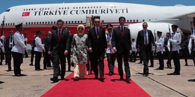 Cumhurbaşkanı Erdoğan Paraguay'a geldi