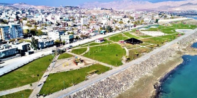 Cizre'de terör mağdurları evlerine kavuşuyor