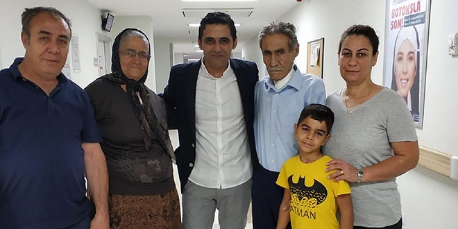 Midesinden yemek borusu yapıldı