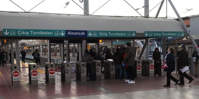İZBAN'da grev kararı