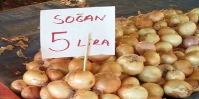 Bakan Pekcan: Gerekirse soğan ithal ederiz