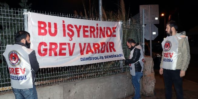 İZBAN'da grev başladı