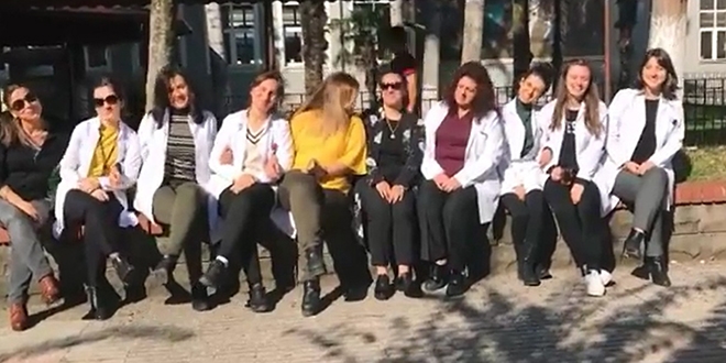 Öğretmenlerin videosu medyada büyük ilgi görüyor