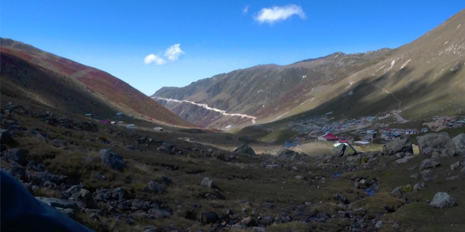 Zirvelerde bir yayla... Avusor Yaylası