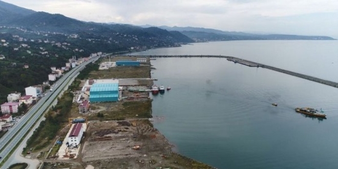 Deniz Kuvvetleri Trabzon'da üs kuruyor