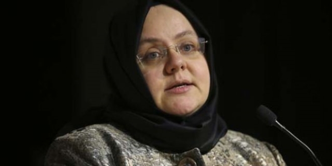 Bakan Selçuk'tan şehit Emniyet Müdürü için başsağlığı