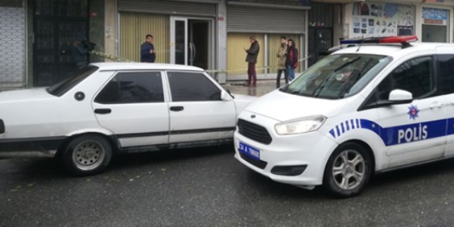 AK Partili belediye meclis üyesi silahlı saldırıda yaralandı