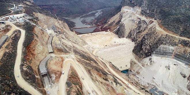 T�rkiye'nin ikinci b�y�k Baraj� iki y�l i�inde su tutacak