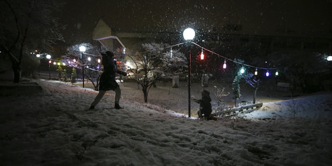 Ba�kentte kar ya���� etkili oldu