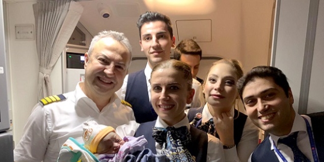 THY u�a��nda do�um ger�ekle�ti